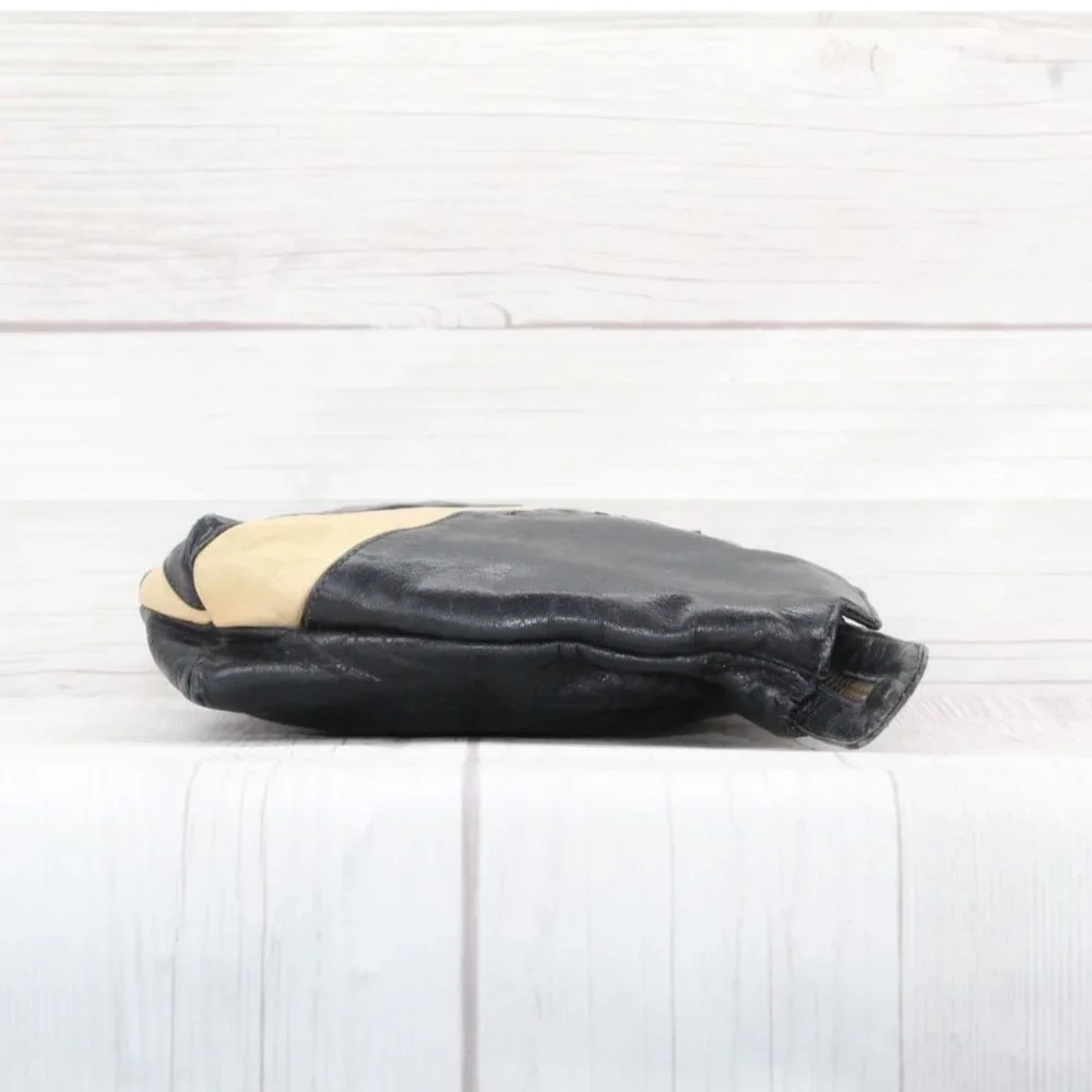 Valentino by Mario Valentino Black Soft Leather Zipper Clutch Bag - Picture 6 of 8